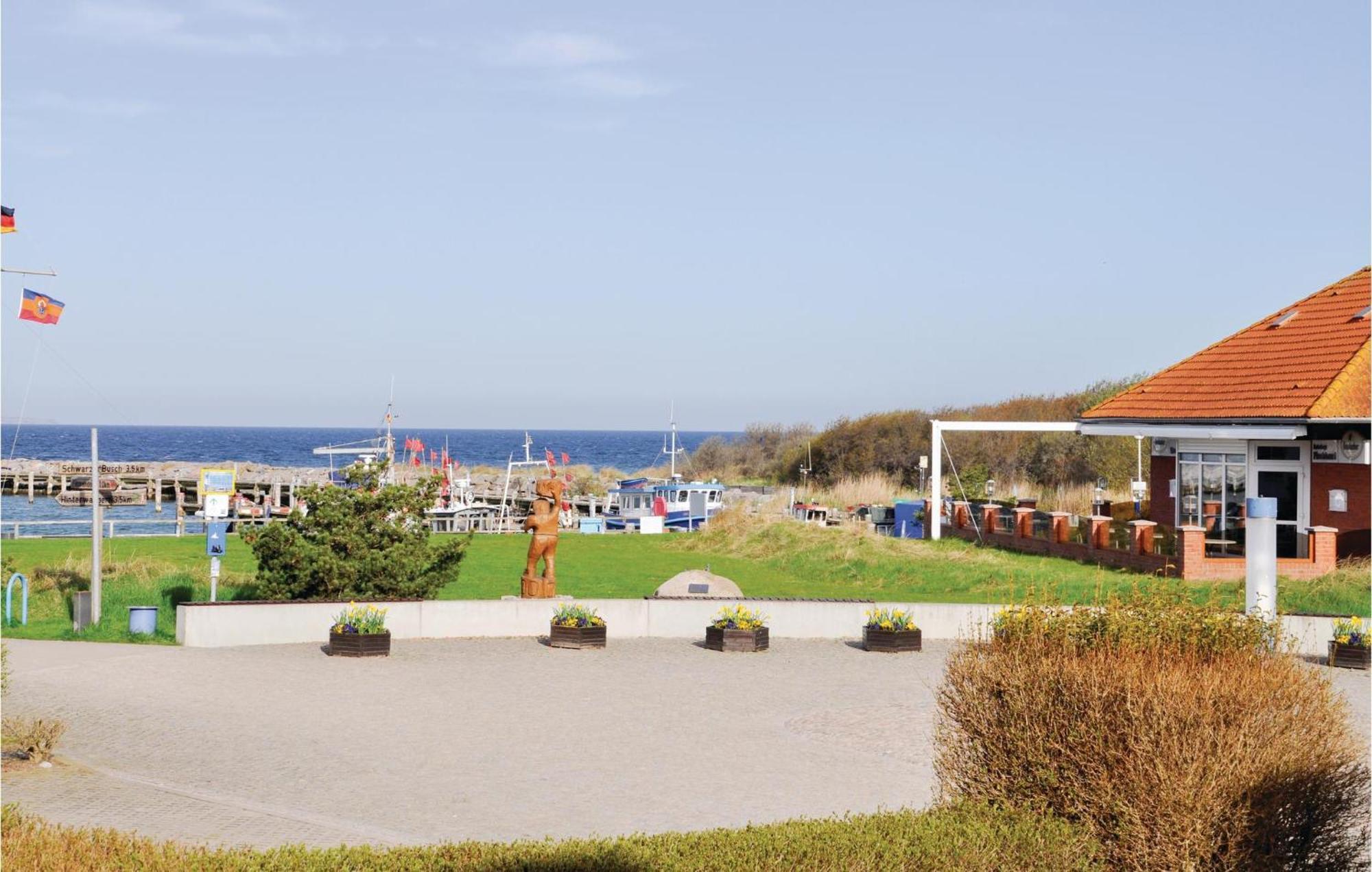 Nice Home In Insel Poel With House Sea View Exterior foto